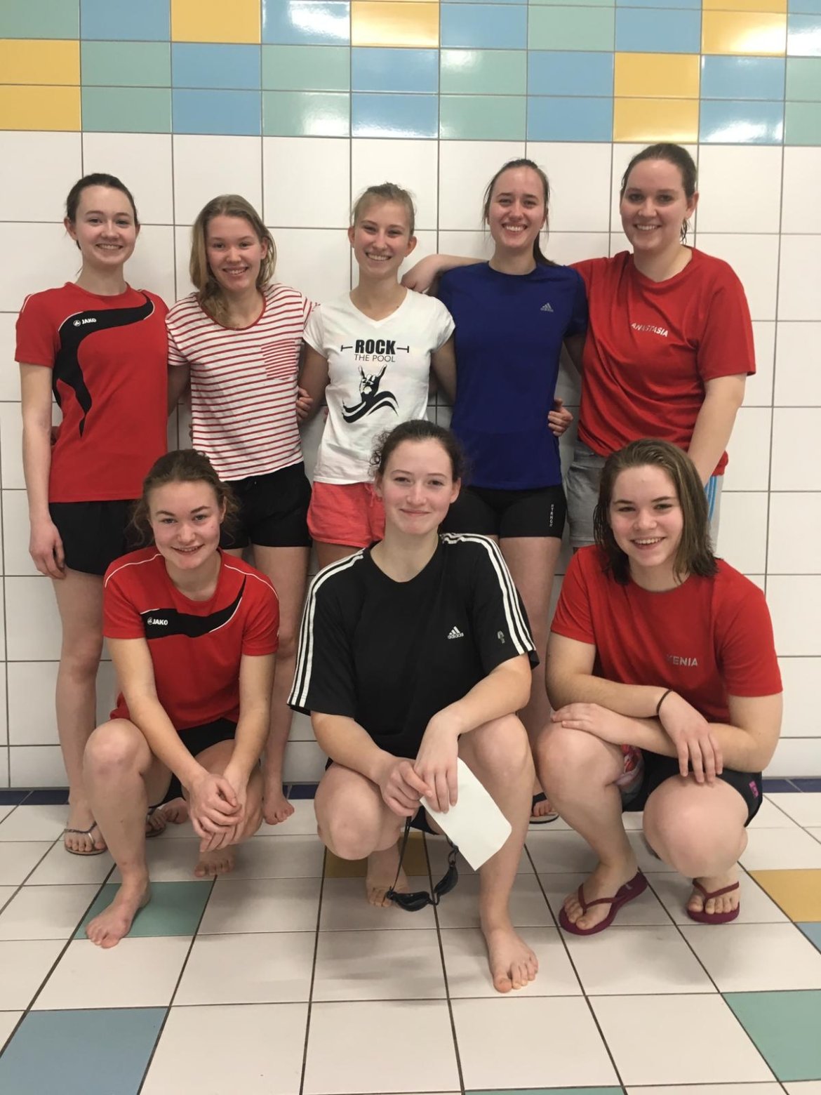 Jugend trainiert für Olympia Schwimmen Bischöfliches CusanusGymasium Koblenz Jugend trainiert für Olympia Schwimmen Bischöfliches CusanusGymasium Koblenz