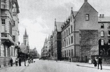 schulgeschichte1.jpg